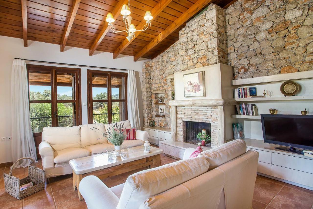 Sunny Countryside Villa - With Private Pool Faliraki Exterior foto